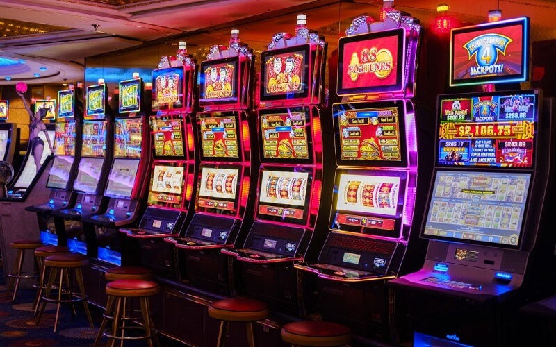 Play Online Slots Like a Pro | 12BET